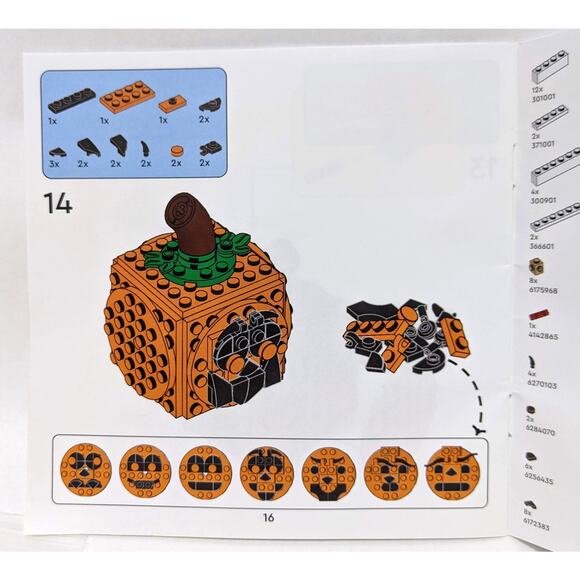 Lego Set Barnes and Noble Exclusive Jack-o-Lantern Halloween - 113 Pieces Legos - Picture 3 of 3
